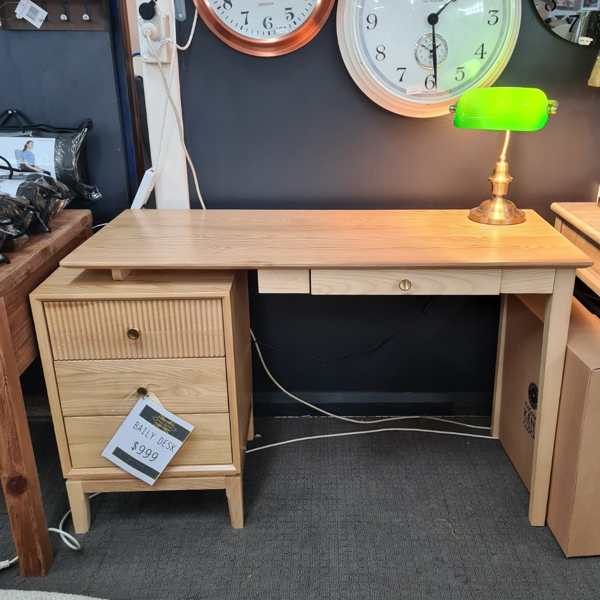 Bailey Desk | Oak