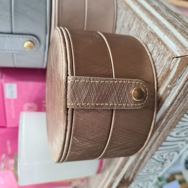 Round Travel Jewellery Case- Gold | Bramble Bay Collection